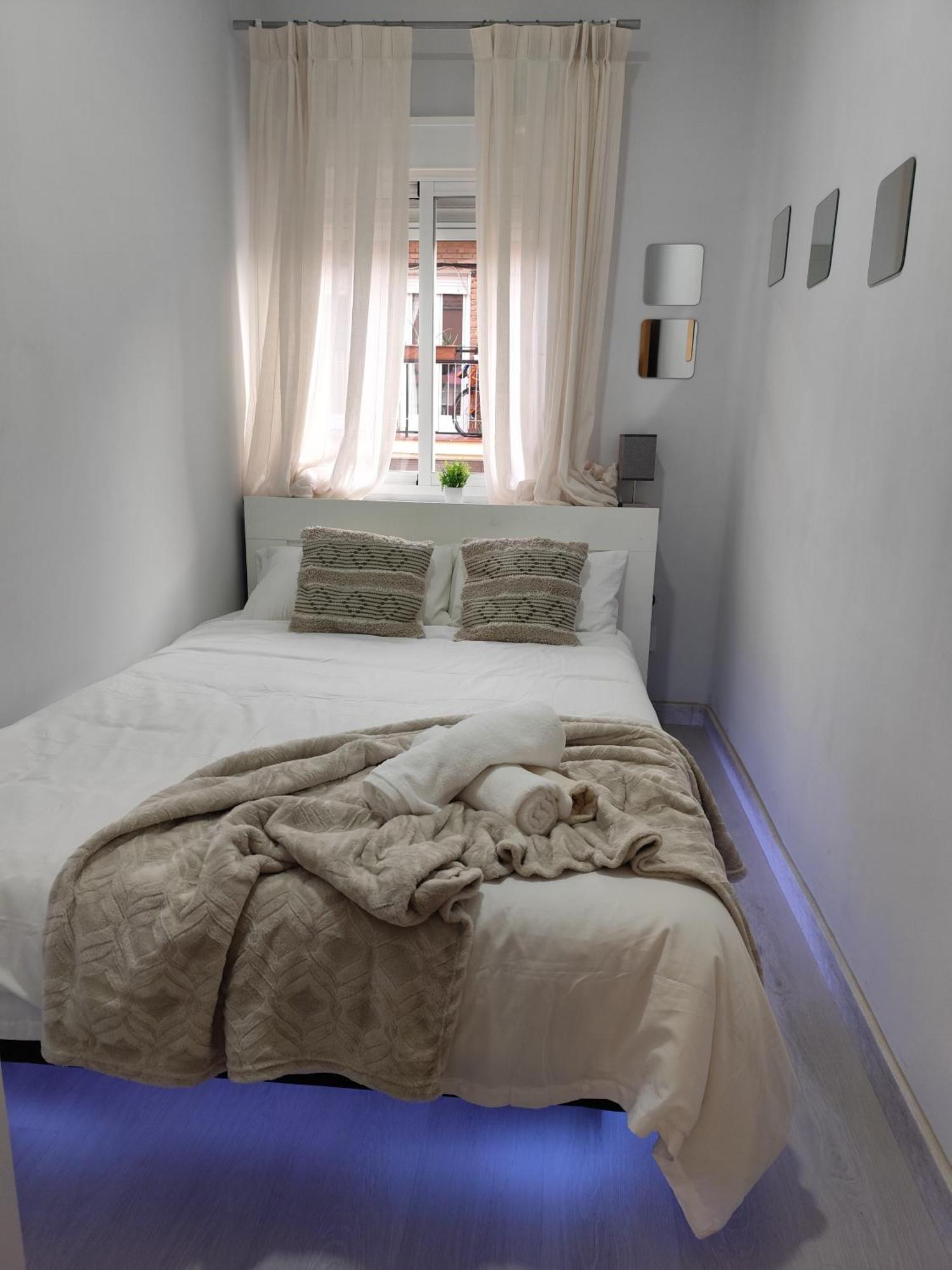 Cozy Apartment In The Heart Of Madrid Exterior photo